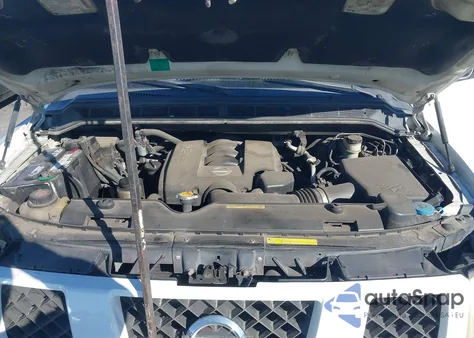 2004 Nissan Pathfinder Armada Se Off-Road from USA, damaged, VIN 5N1AA08A64N717683